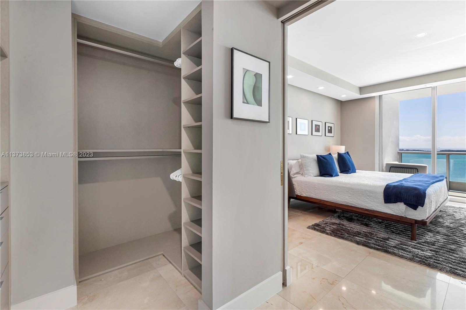 JADE RESIDENCES AT BRICKEL - Residential