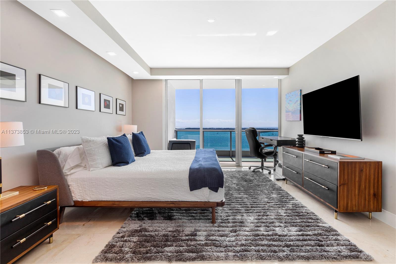 JADE RESIDENCES AT BRICKEL - Residential