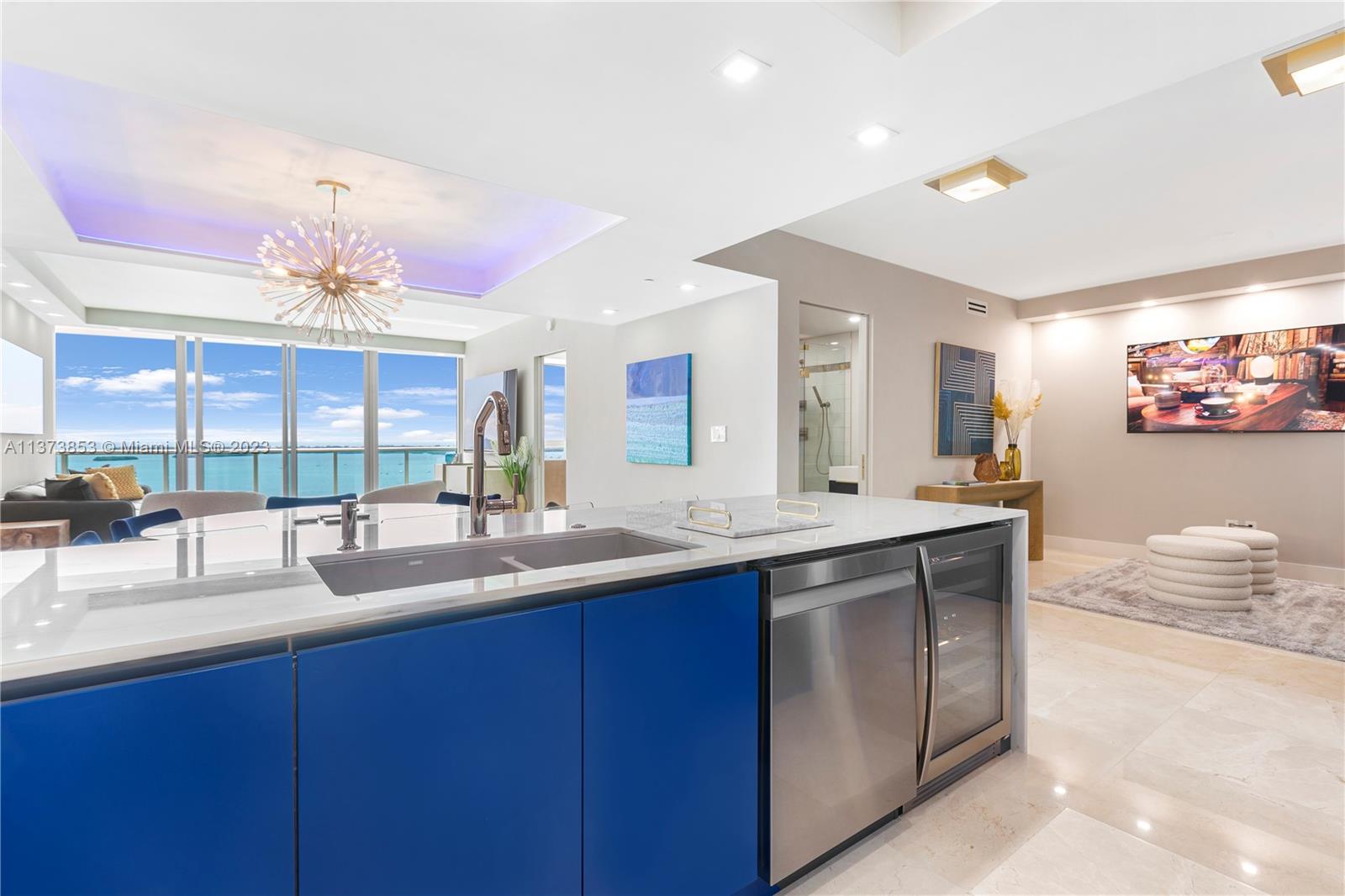 JADE RESIDENCES AT BRICKEL - Residential