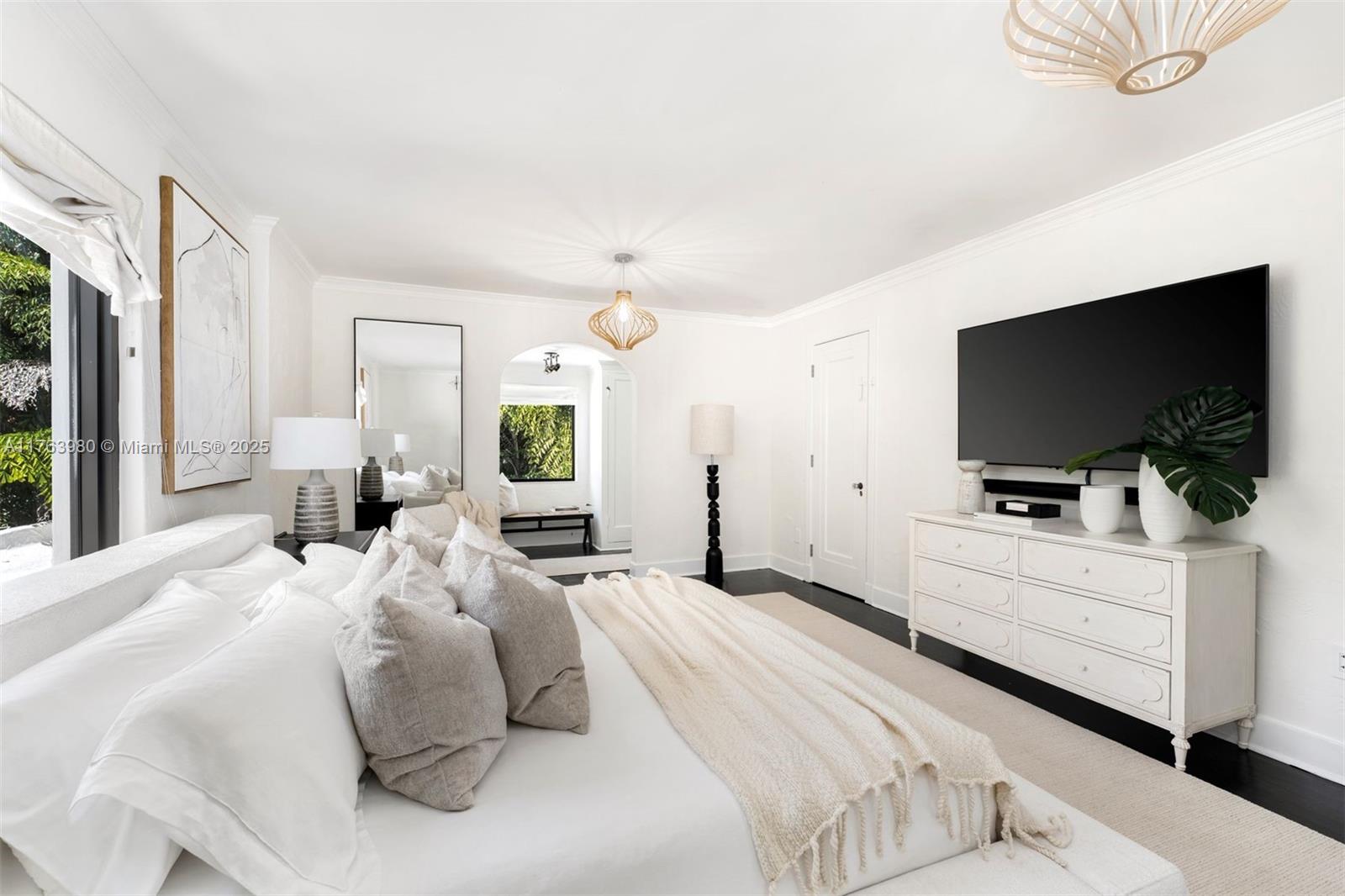 NAUTILUS SUB - Residential Lease