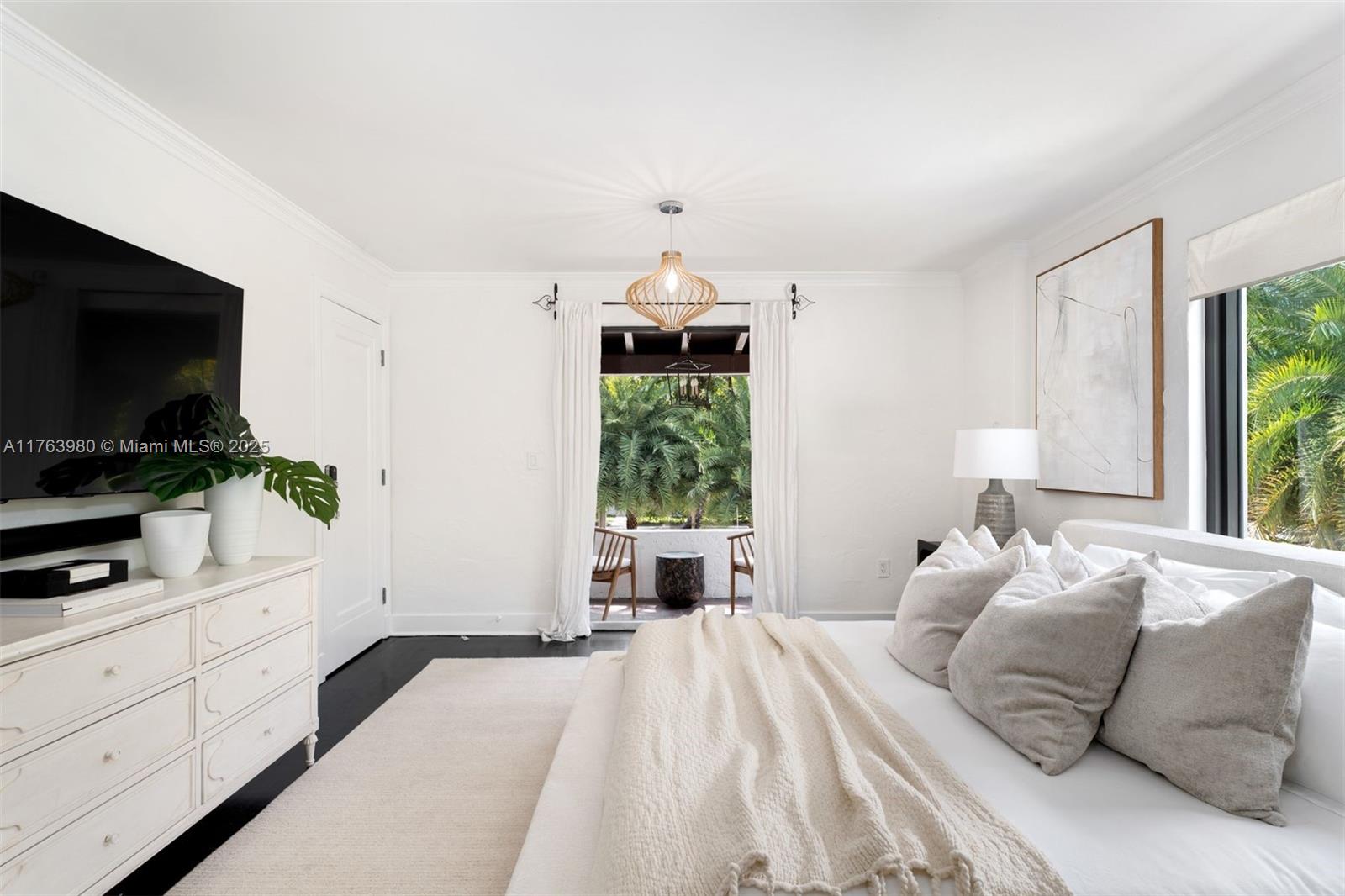 NAUTILUS SUB - Residential Lease