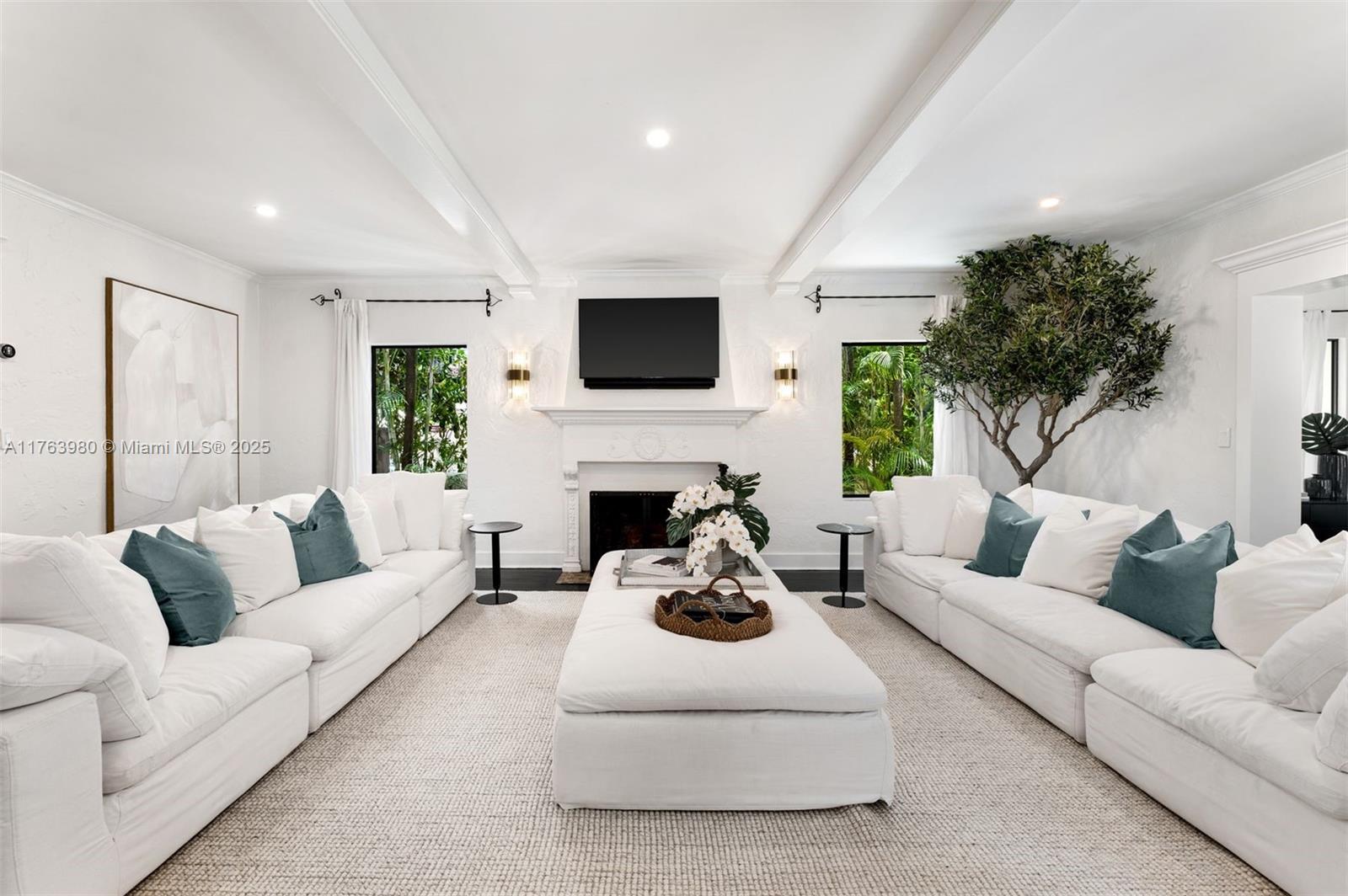 NAUTILUS SUB - Residential Lease