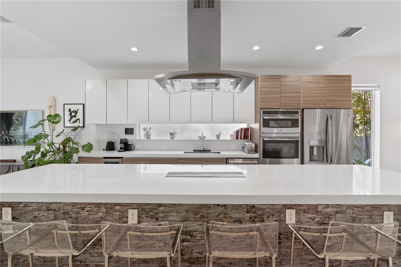 WEST ROADS TOWNHOMES COND - Residential