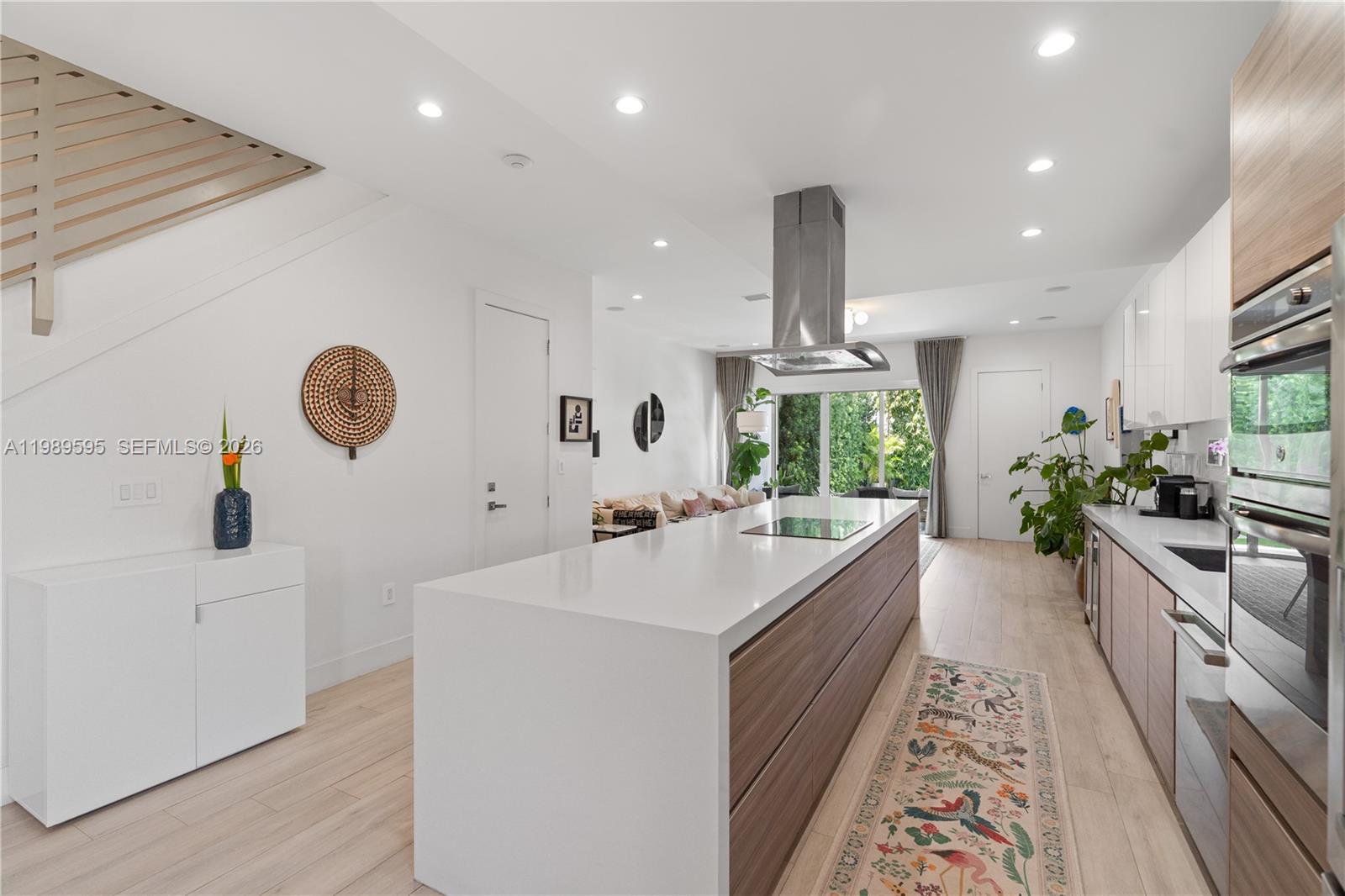 WEST ROADS TOWNHOMES COND - Residential