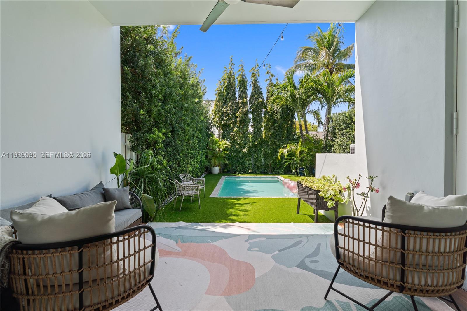 WEST ROADS TOWNHOMES COND - Residential