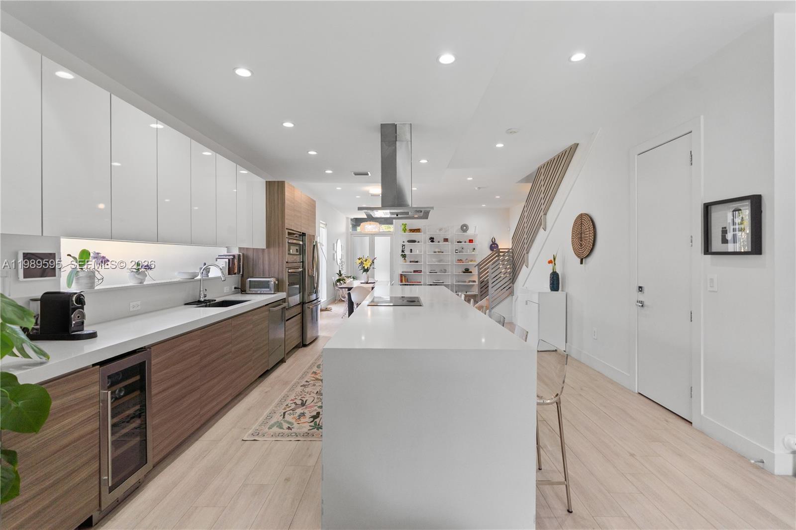 WEST ROADS TOWNHOMES COND - Residential