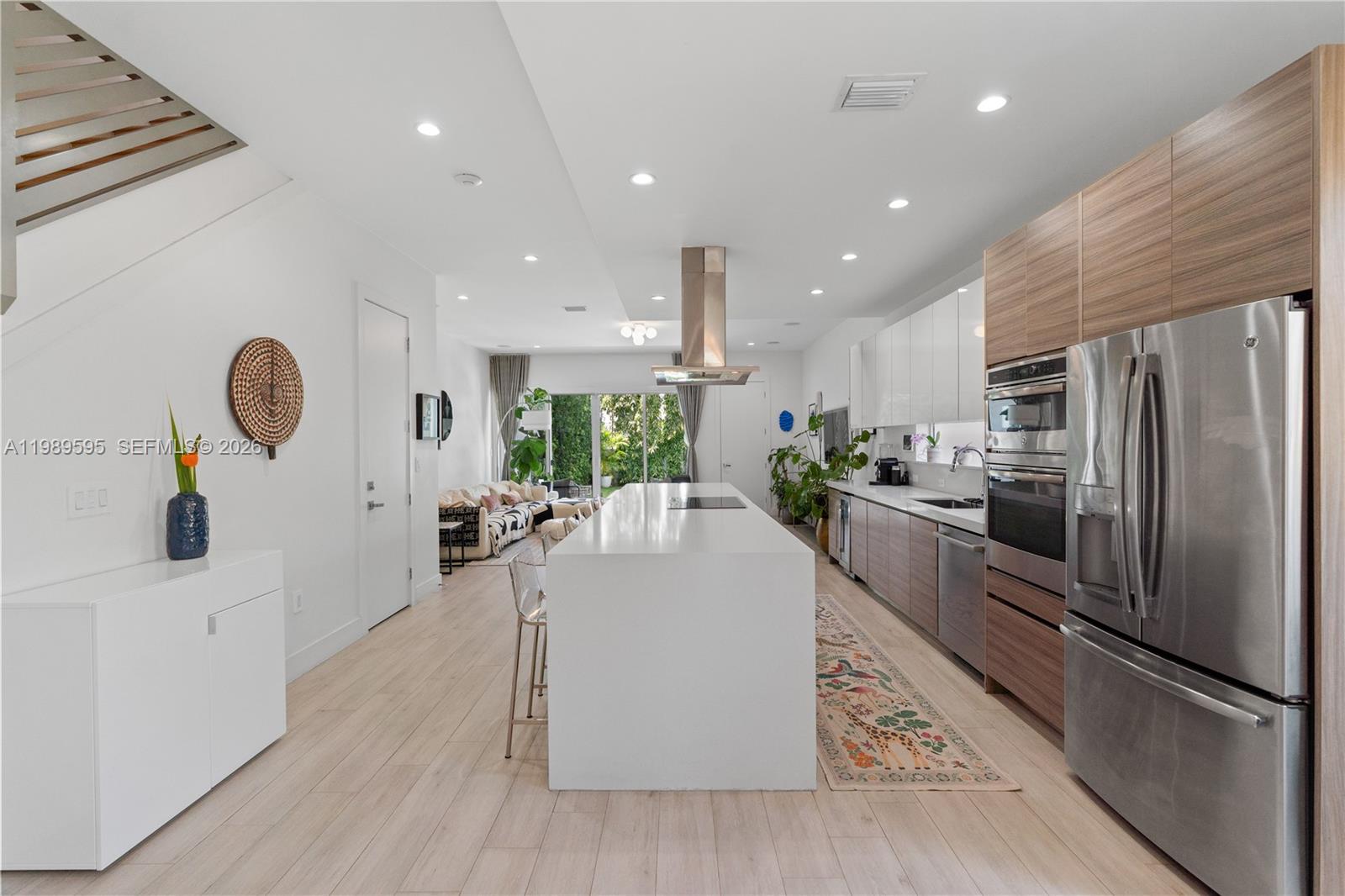 WEST ROADS TOWNHOMES COND - Residential