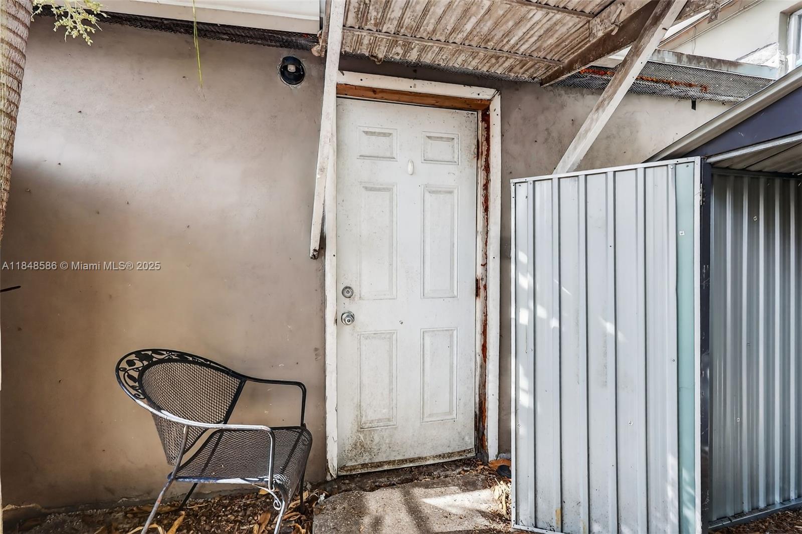 2ND ADDN TO PALM ESTATES - Residential