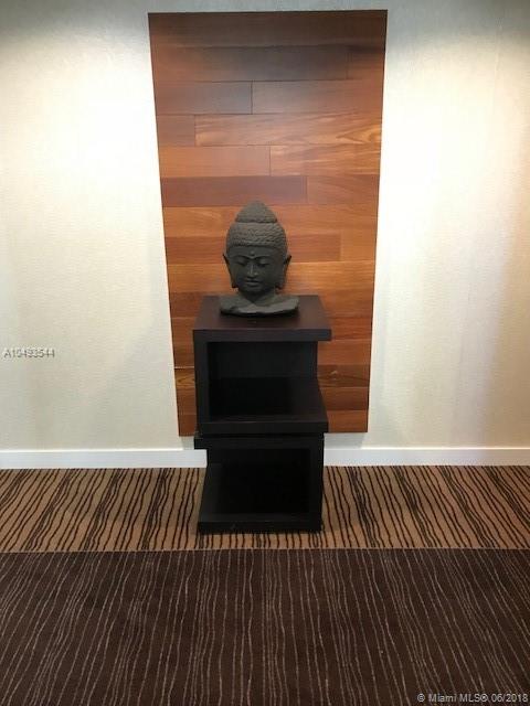 Eloquence on the bay condo - Residential Lease