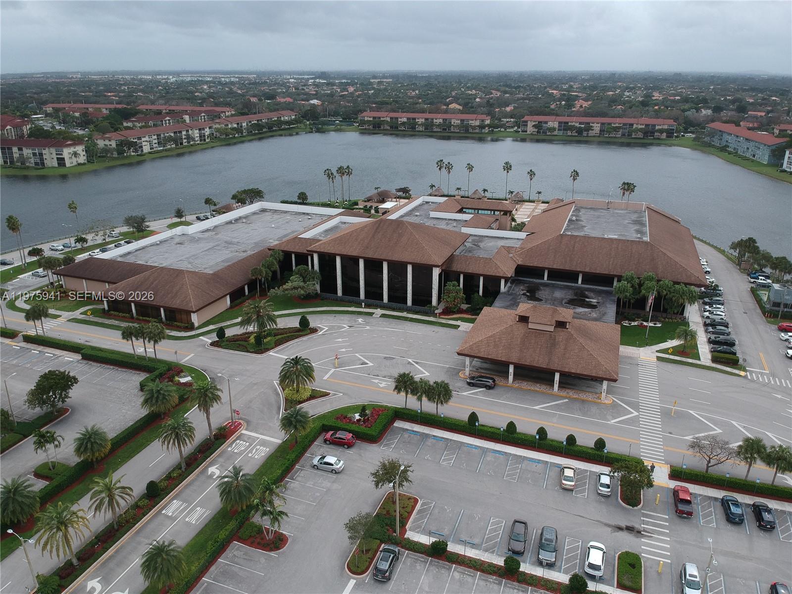 CAMBRIDGE AT CENTURY VILL - Residential Lease