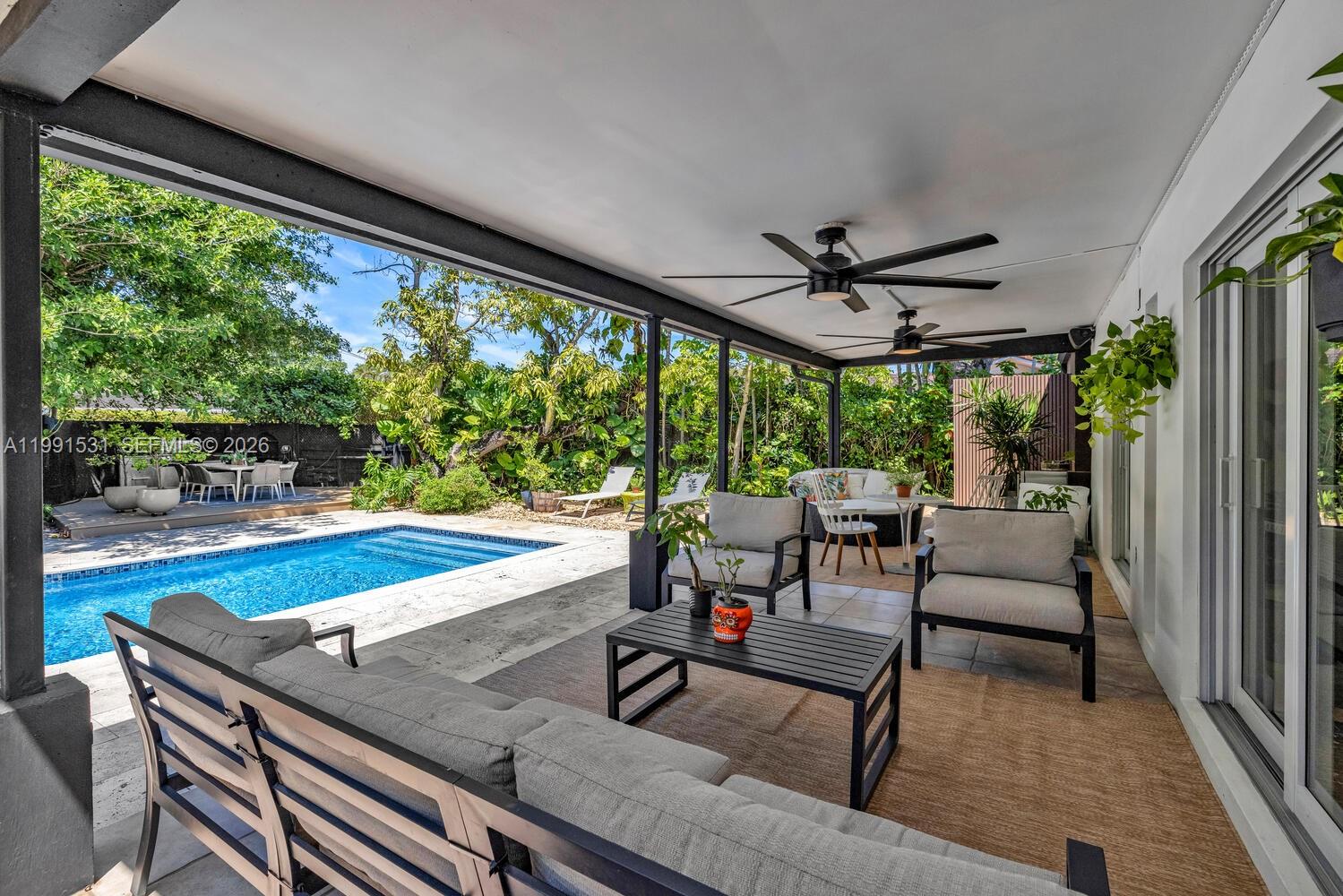 MIAMI SHORES SEC 3 - Residential