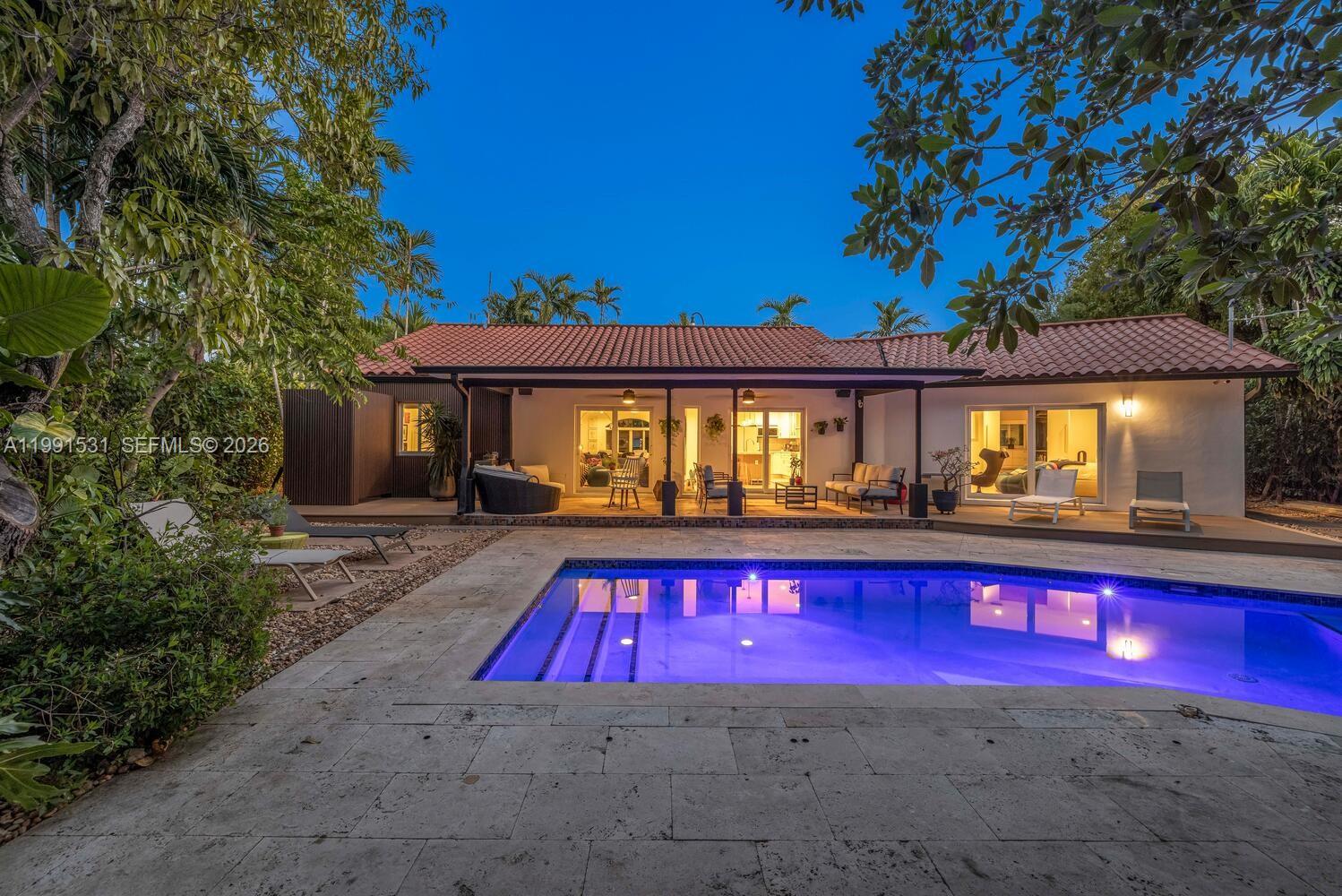 MIAMI SHORES SEC 3 - Residential