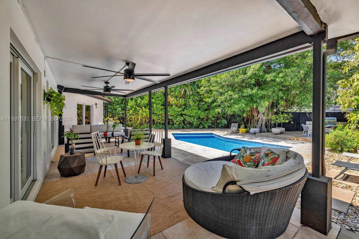 MIAMI SHORES SEC 3 - Residential