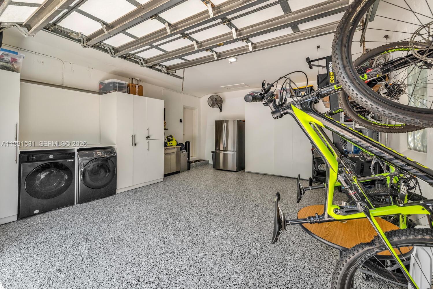 MIAMI SHORES SEC 3 - Residential