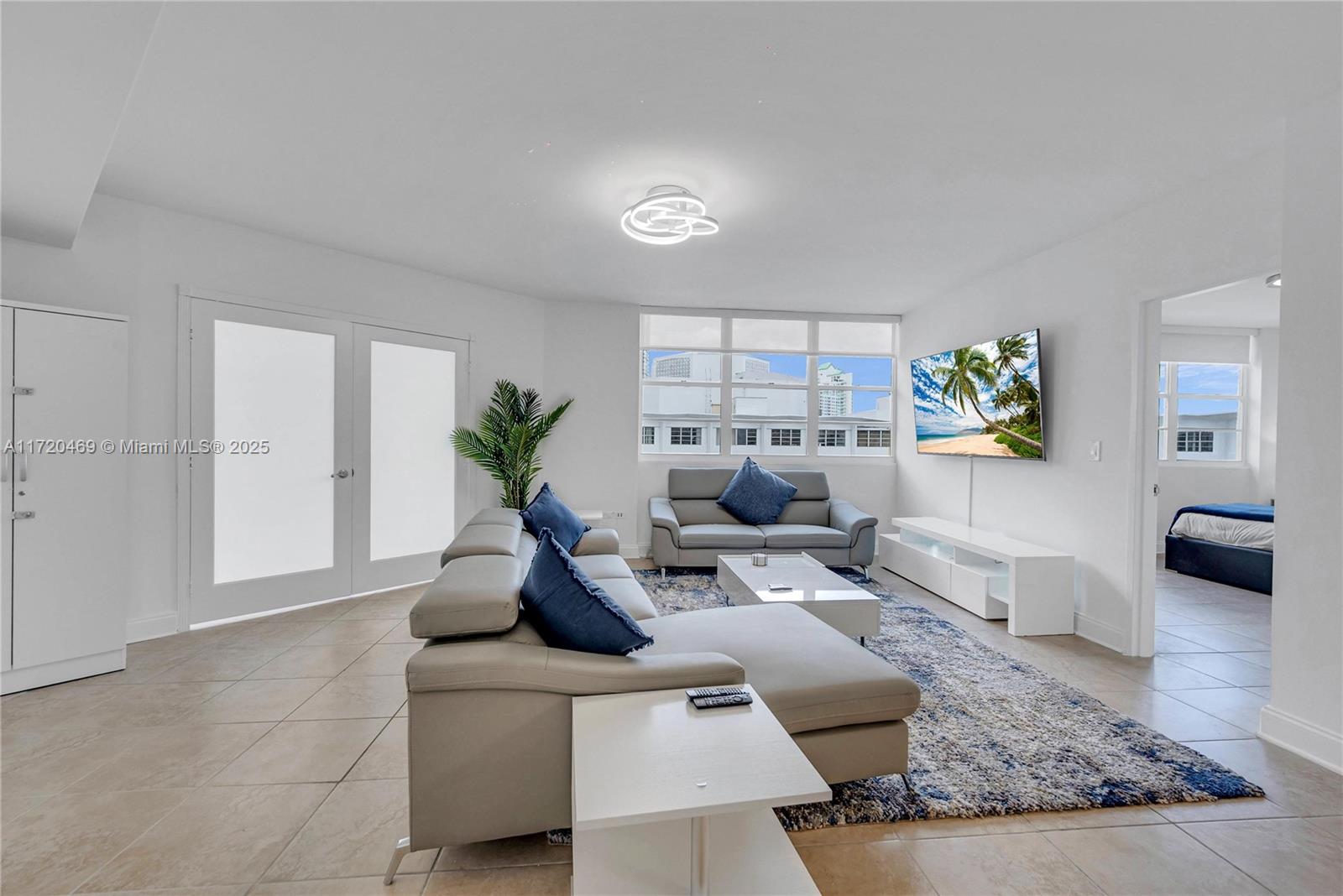 FOUR AMBASSADORS CONDO PH - Residential