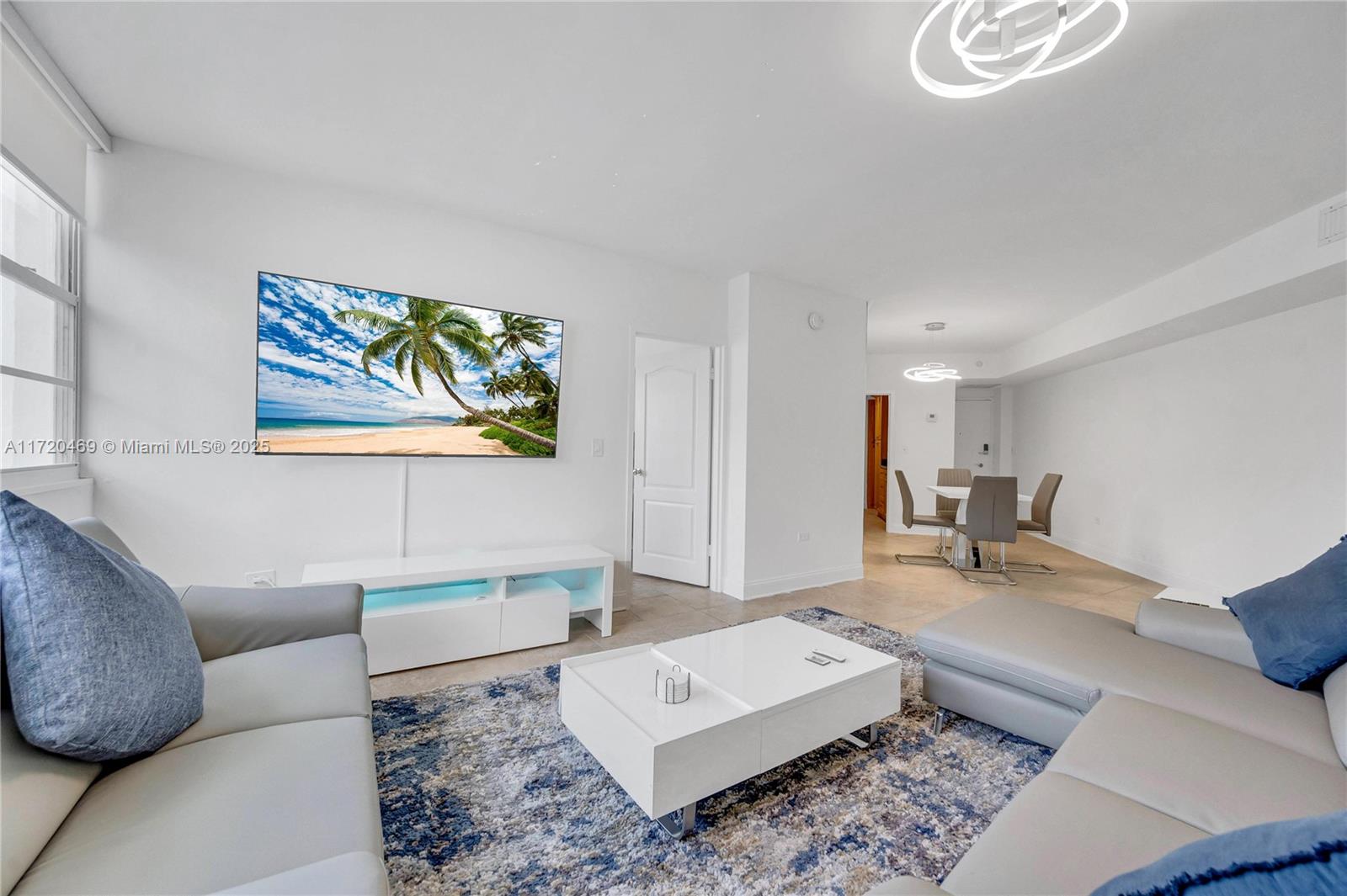 FOUR AMBASSADORS CONDO PH - Residential