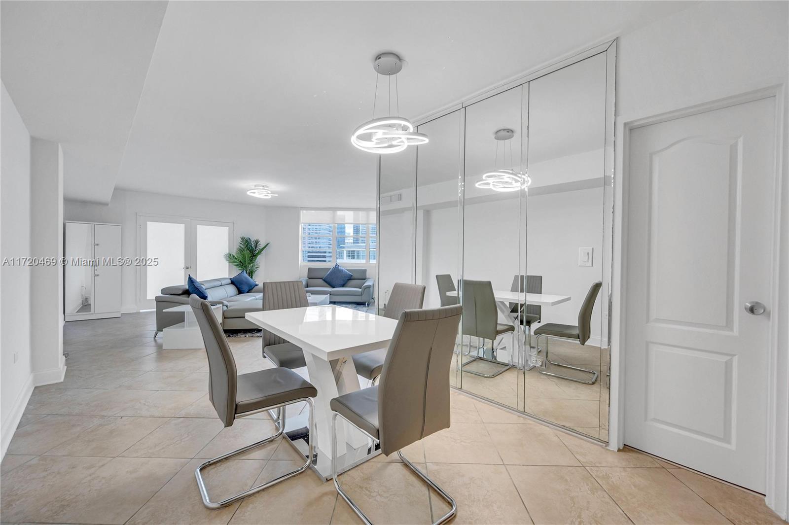 FOUR AMBASSADORS CONDO PH - Residential