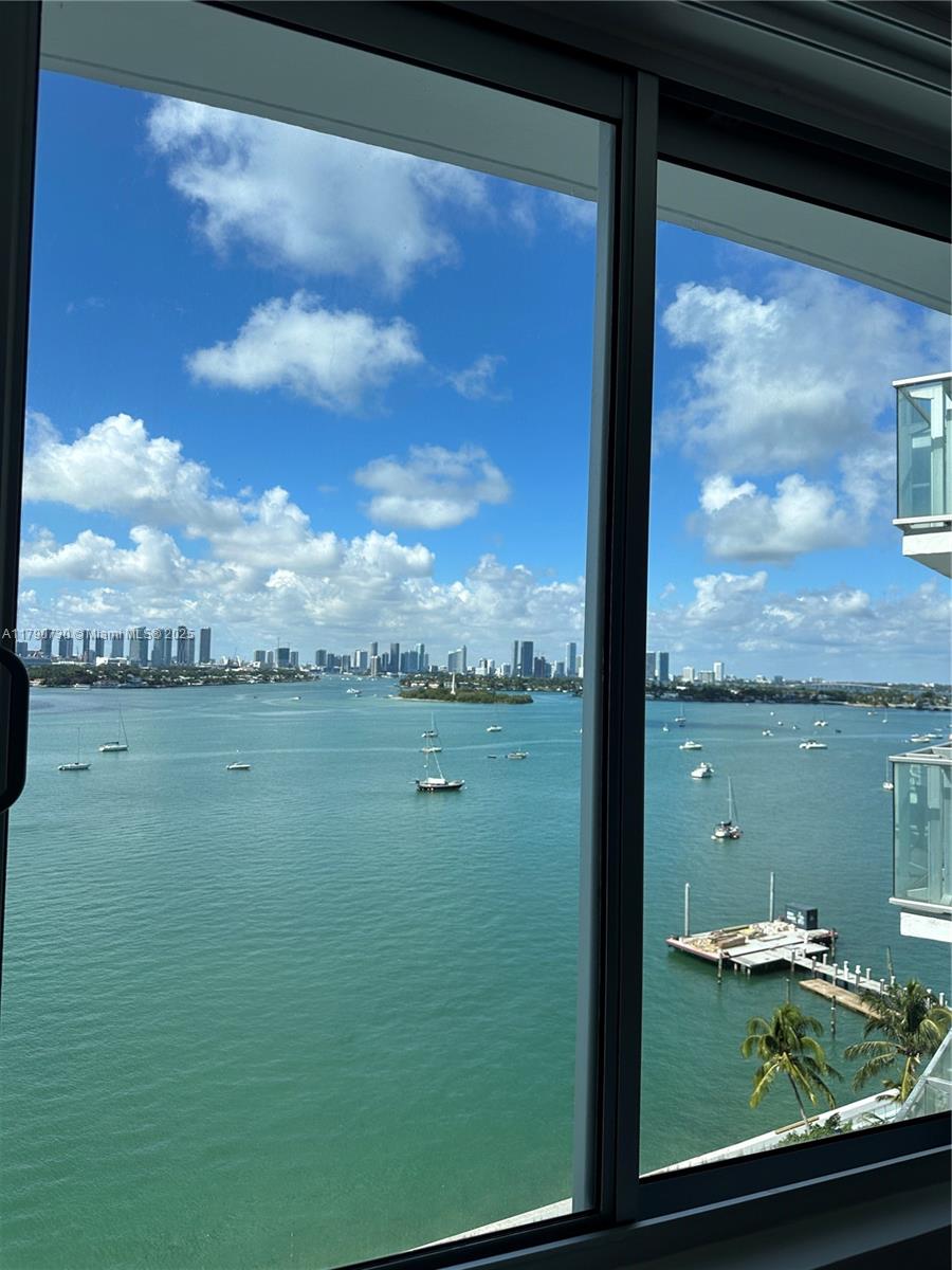 1100 West Ave 1206