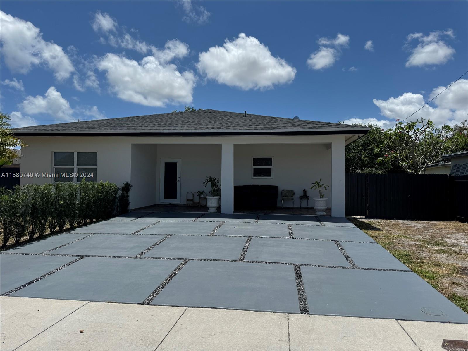 4540 Sw 26th St St, West Park, Broward County, Florida - 4 Bedrooms  
2 Bathrooms - 