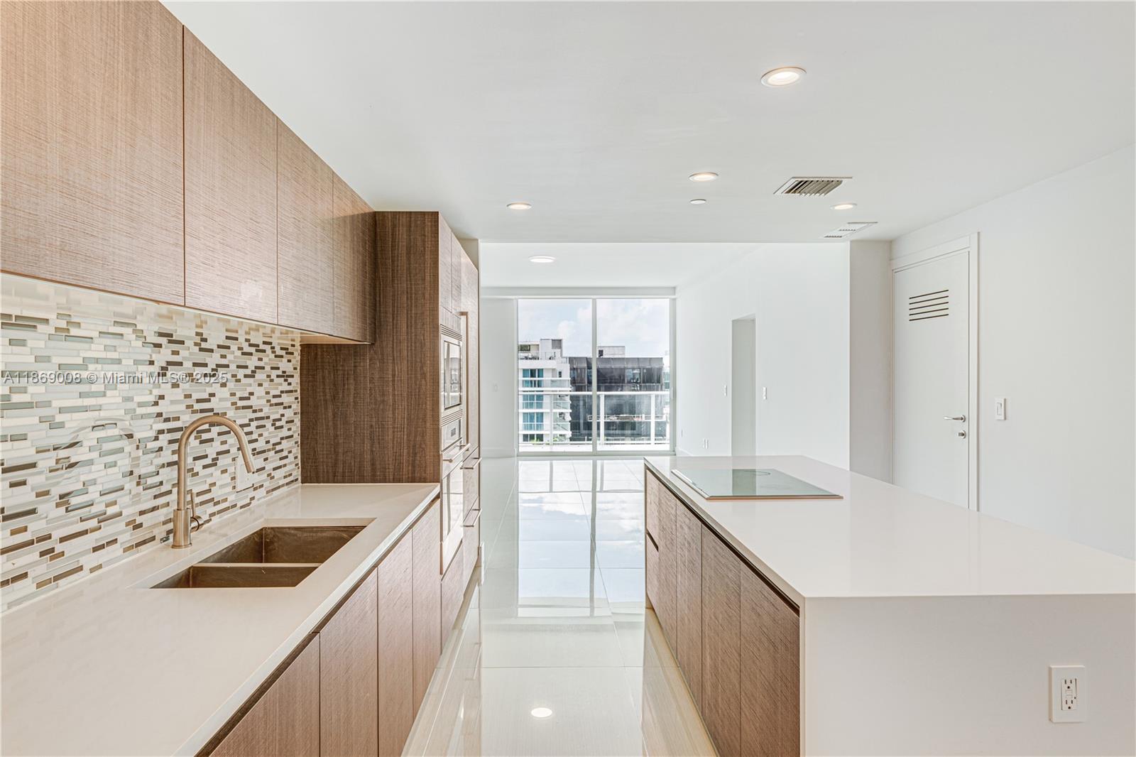 1150 102nd St 703