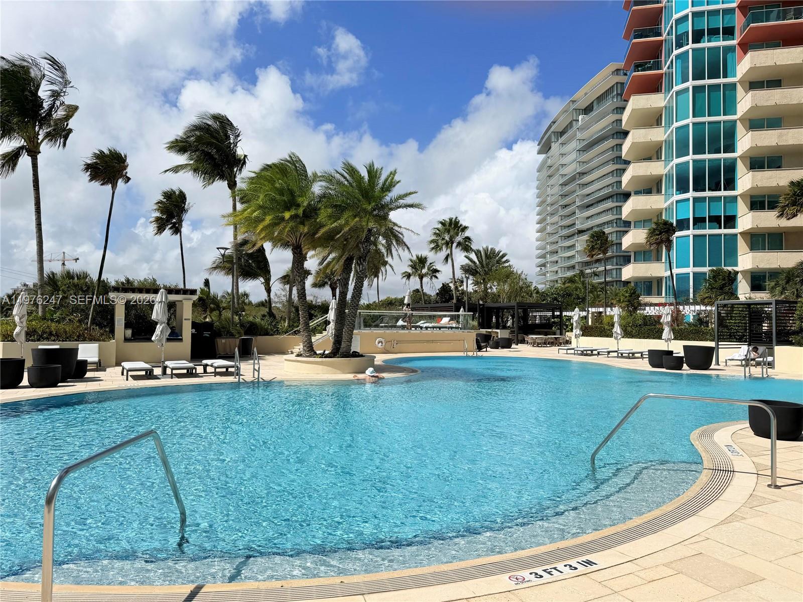 SOUTH POINTE TOWERS CONDO - Residential Lease