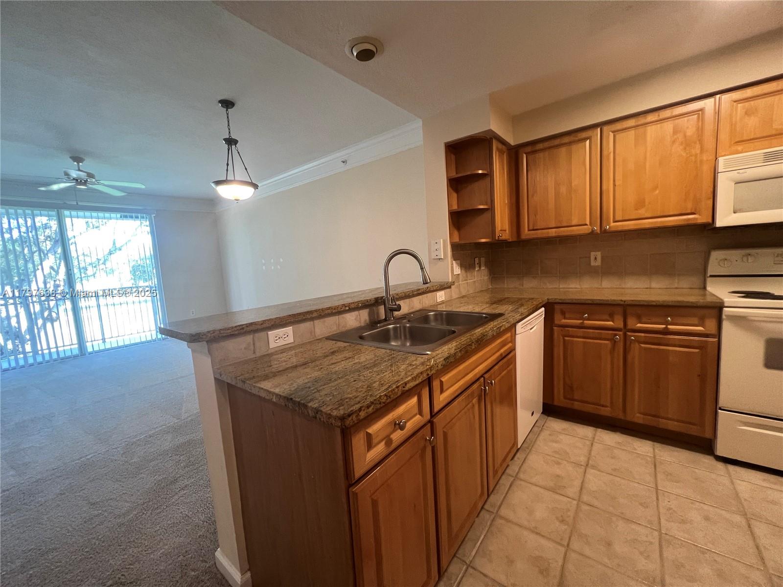 2056 ALTA MEADOWS LN 2304