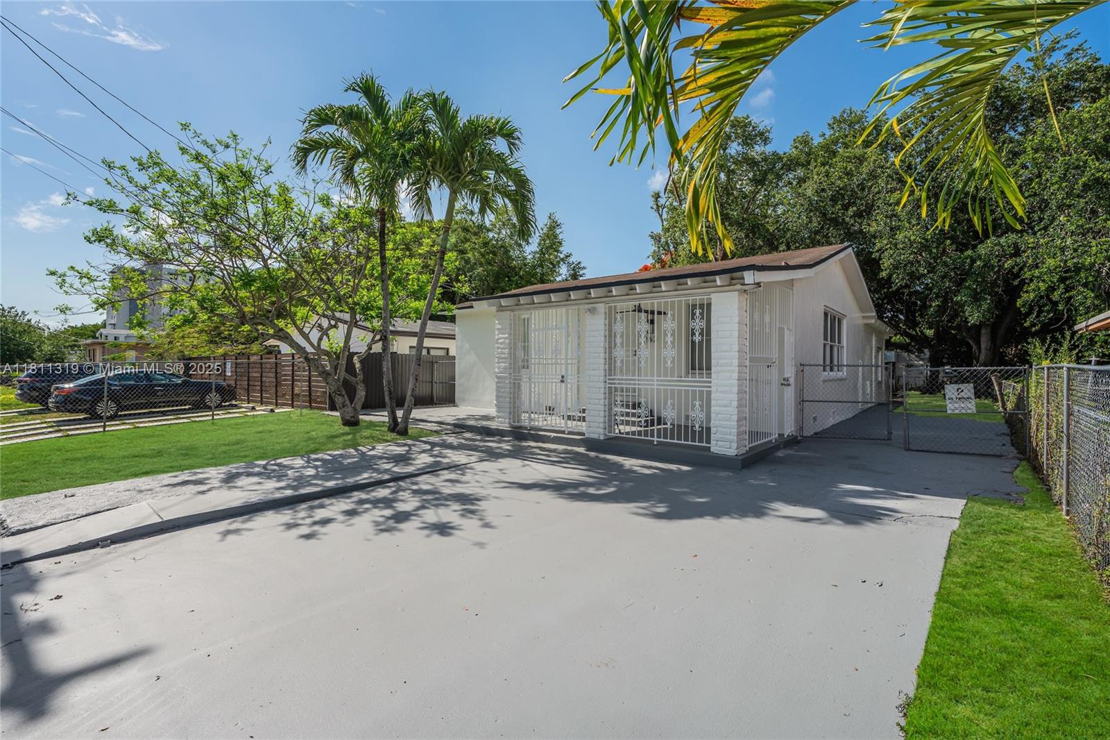 262 NW 57th St