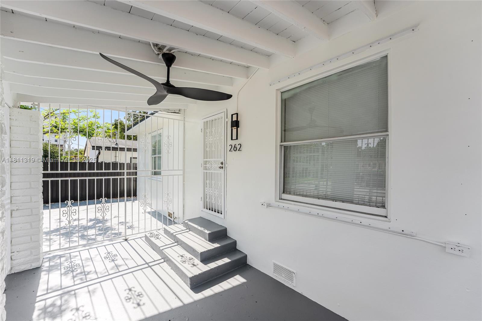 262 NW 57th St