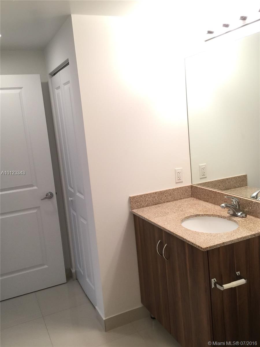 23 Biscayne Bay Condo - Residential Lease