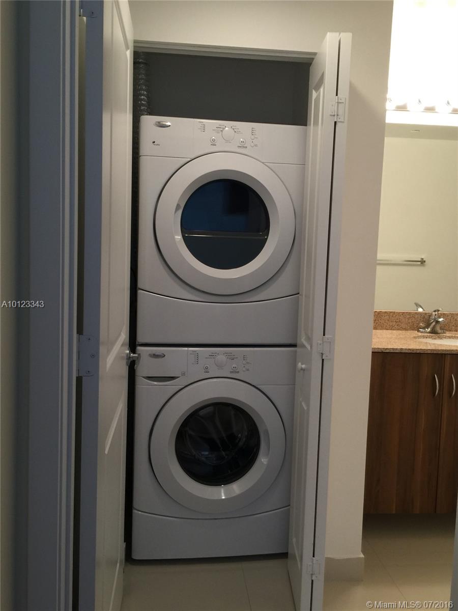 23 Biscayne Bay Condo - Residential Lease