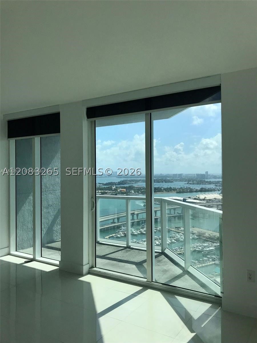 244 Biscayne Blvd 1603