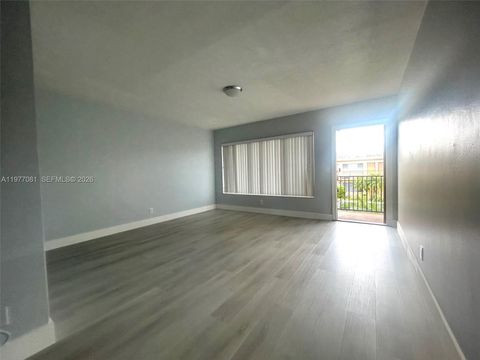 Photo of 2309 S Federal Hwy #17, Boynton Beach, FL 33435 (MLS # A11977081)