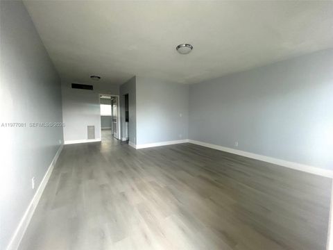 Tiny photo for 2309 S Federal Hwy #17, Boynton Beach, FL 33435 (MLS # A11977081)