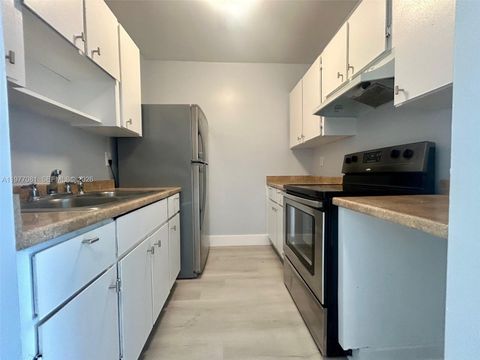 Tiny photo for 2309 S Federal Hwy #17, Boynton Beach, FL 33435 (MLS # A11977081)