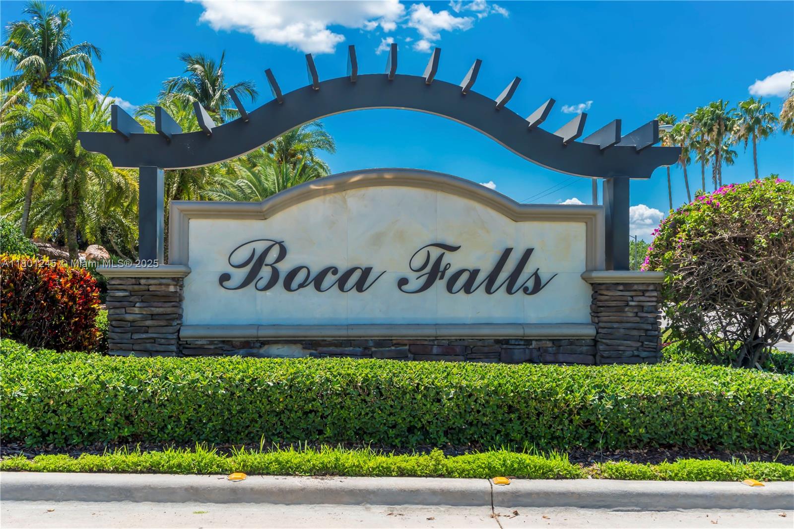 BOCA FALLS PAR O - Residential