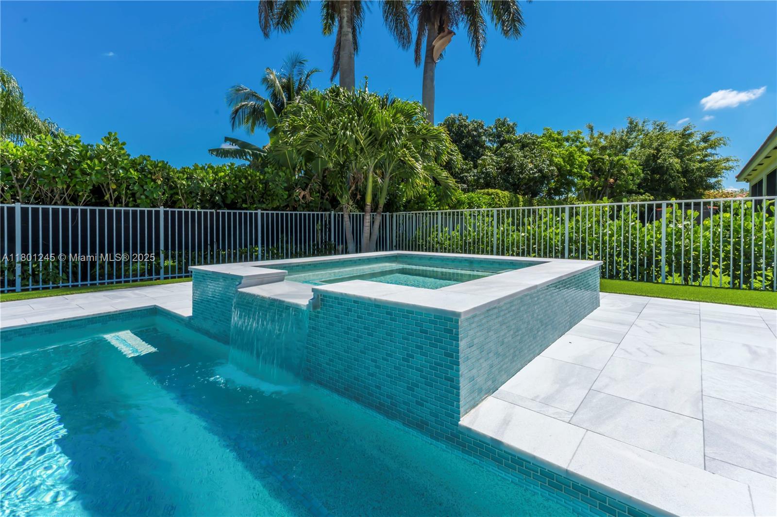 BOCA FALLS PAR O - Residential