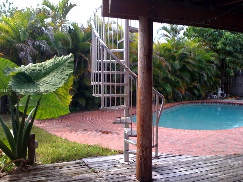 Walnut Park Sub - Residential Lease