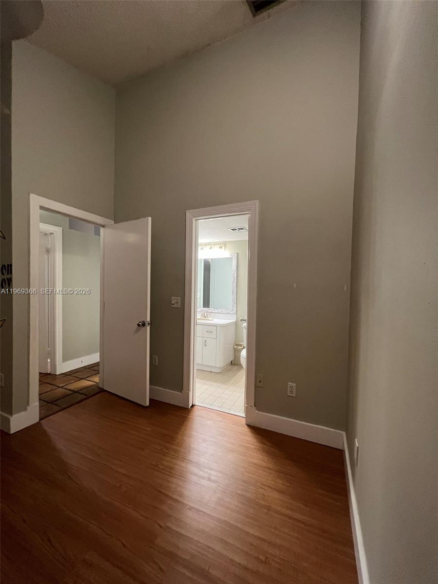 Walnut Park Sub - Residential Lease