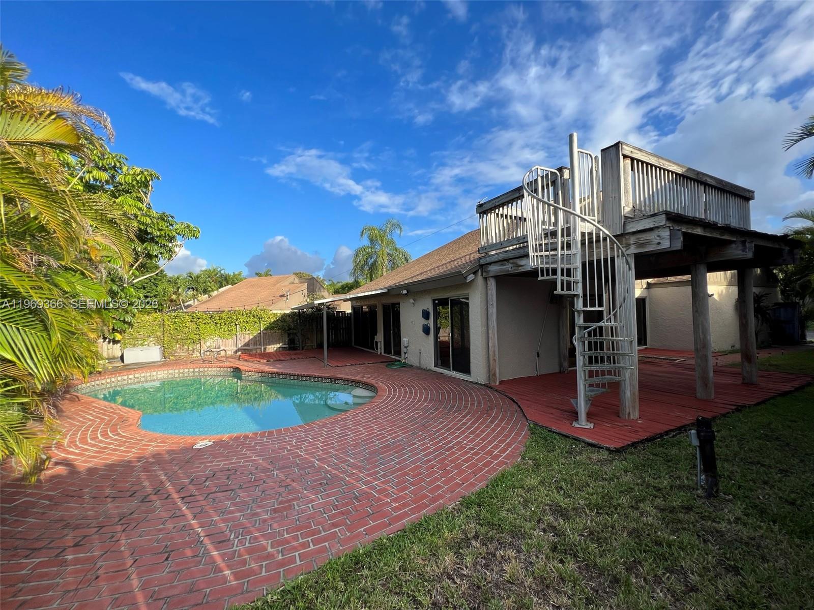 Walnut Park Sub - Residential Lease