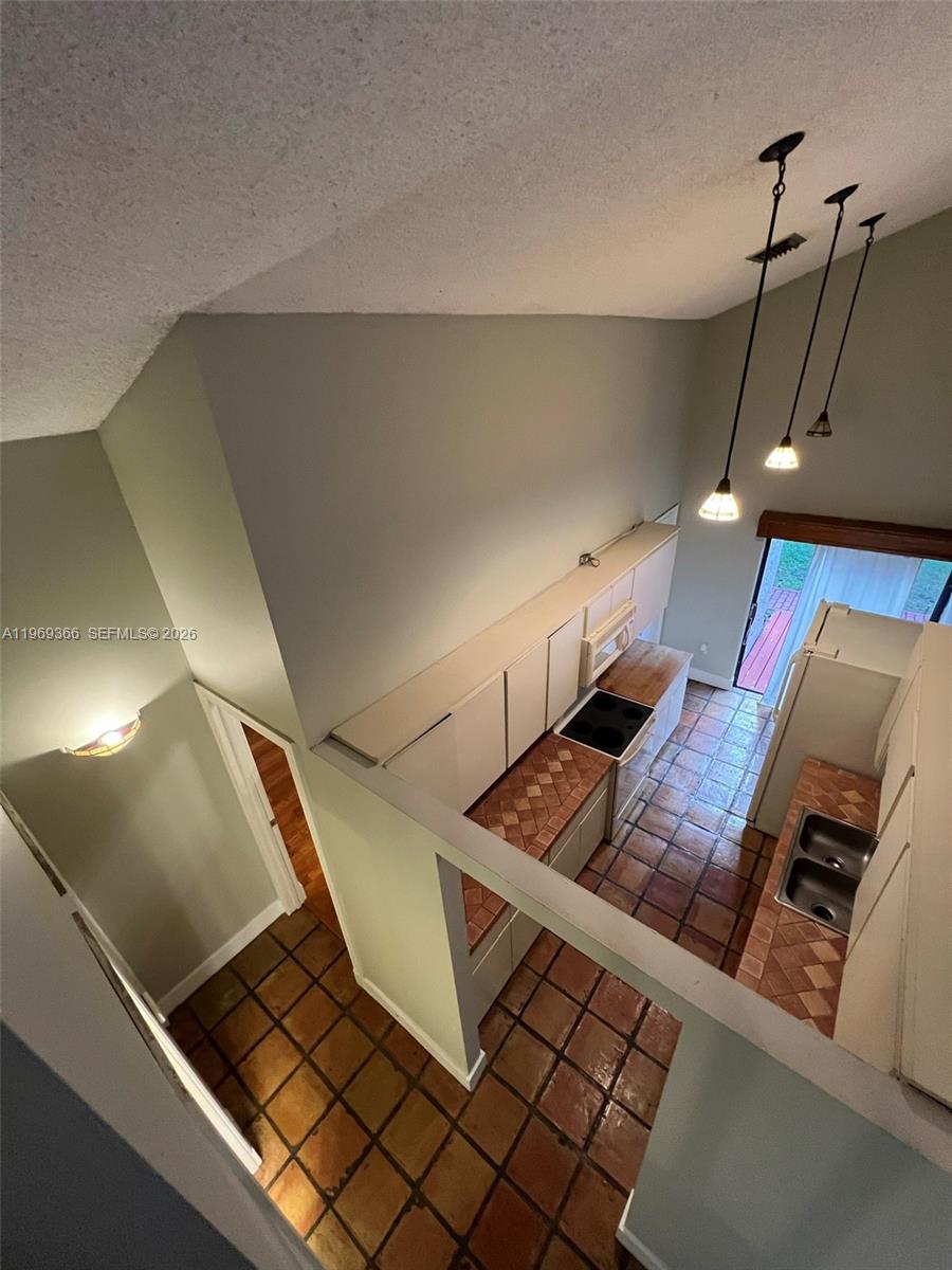 Walnut Park Sub - Residential Lease