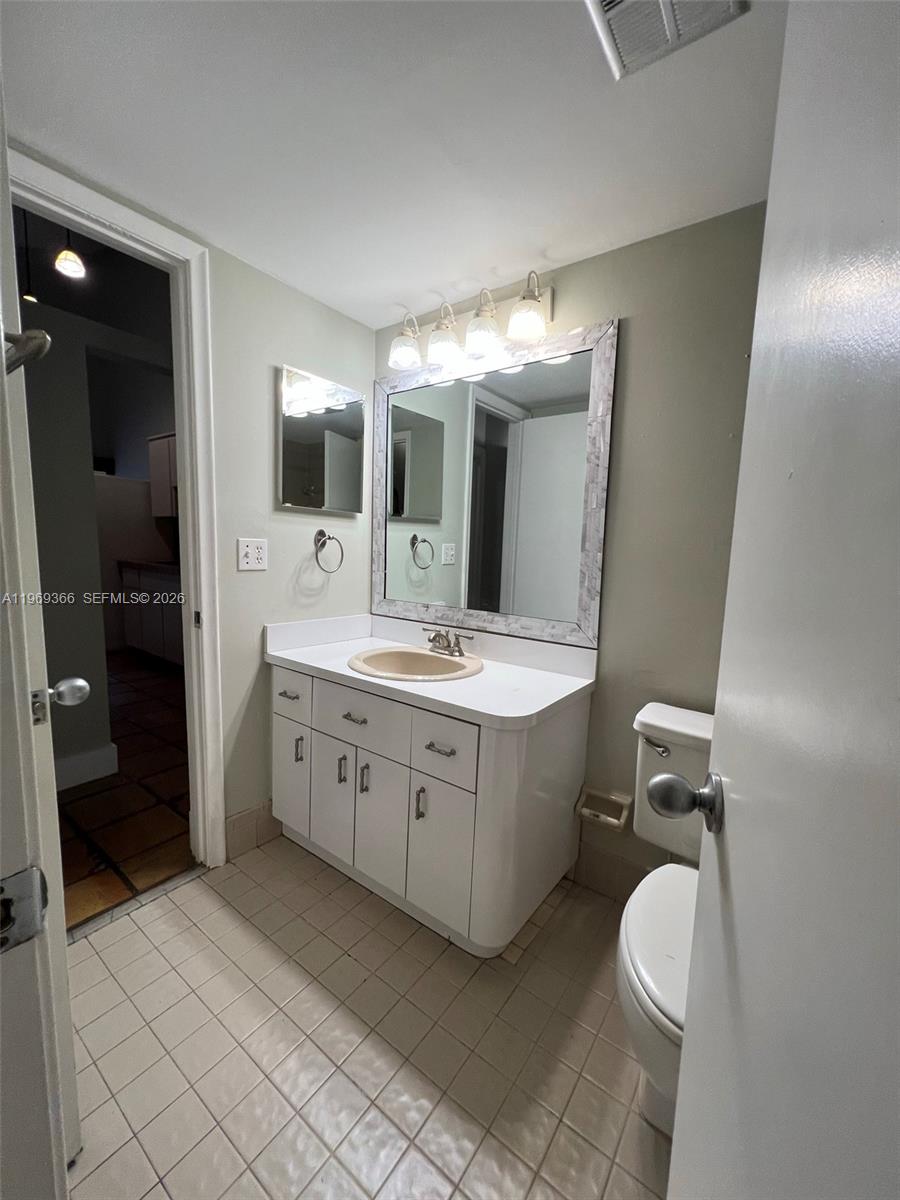 Walnut Park Sub - Residential Lease