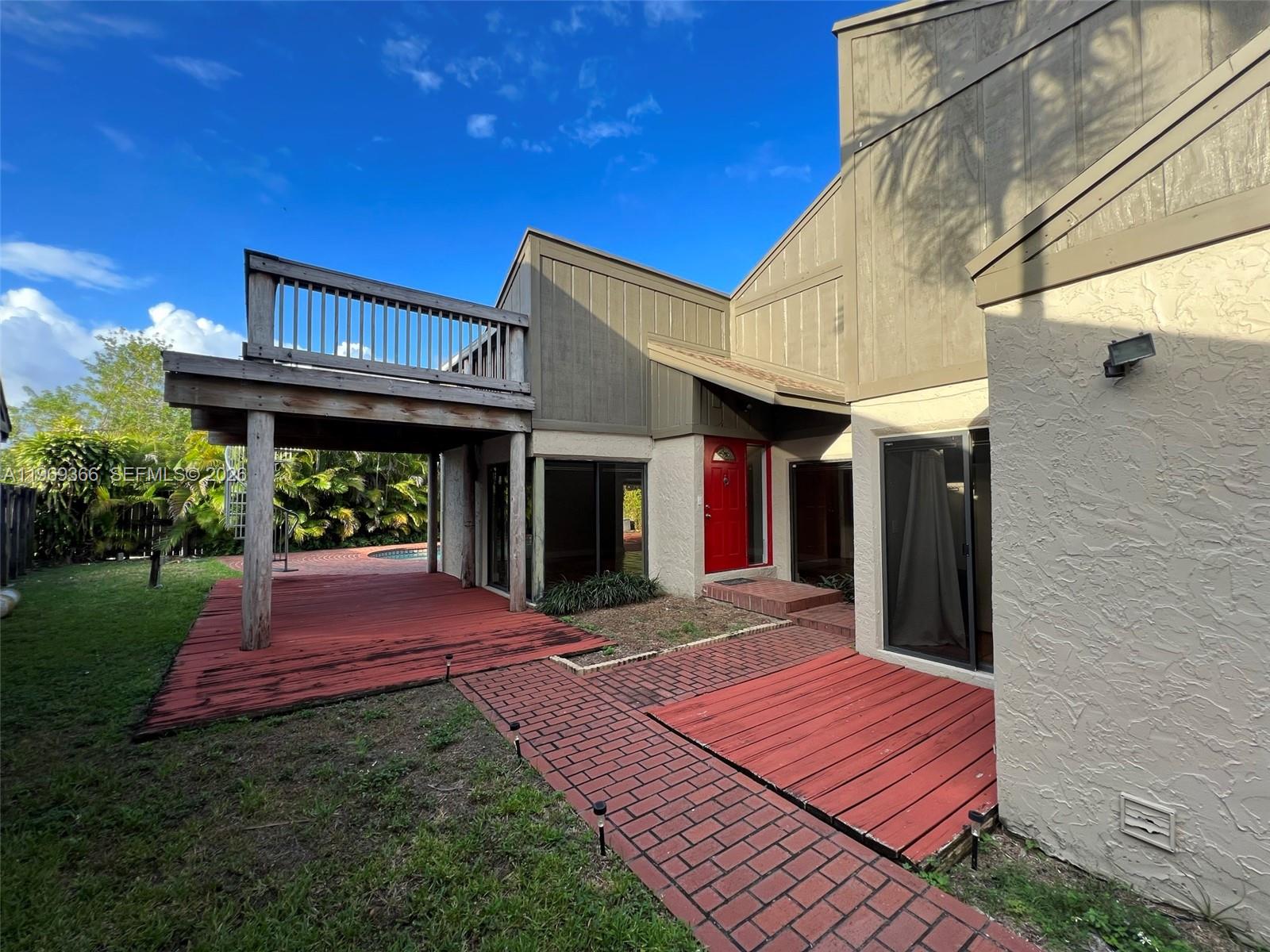 Walnut Park Sub - Residential Lease