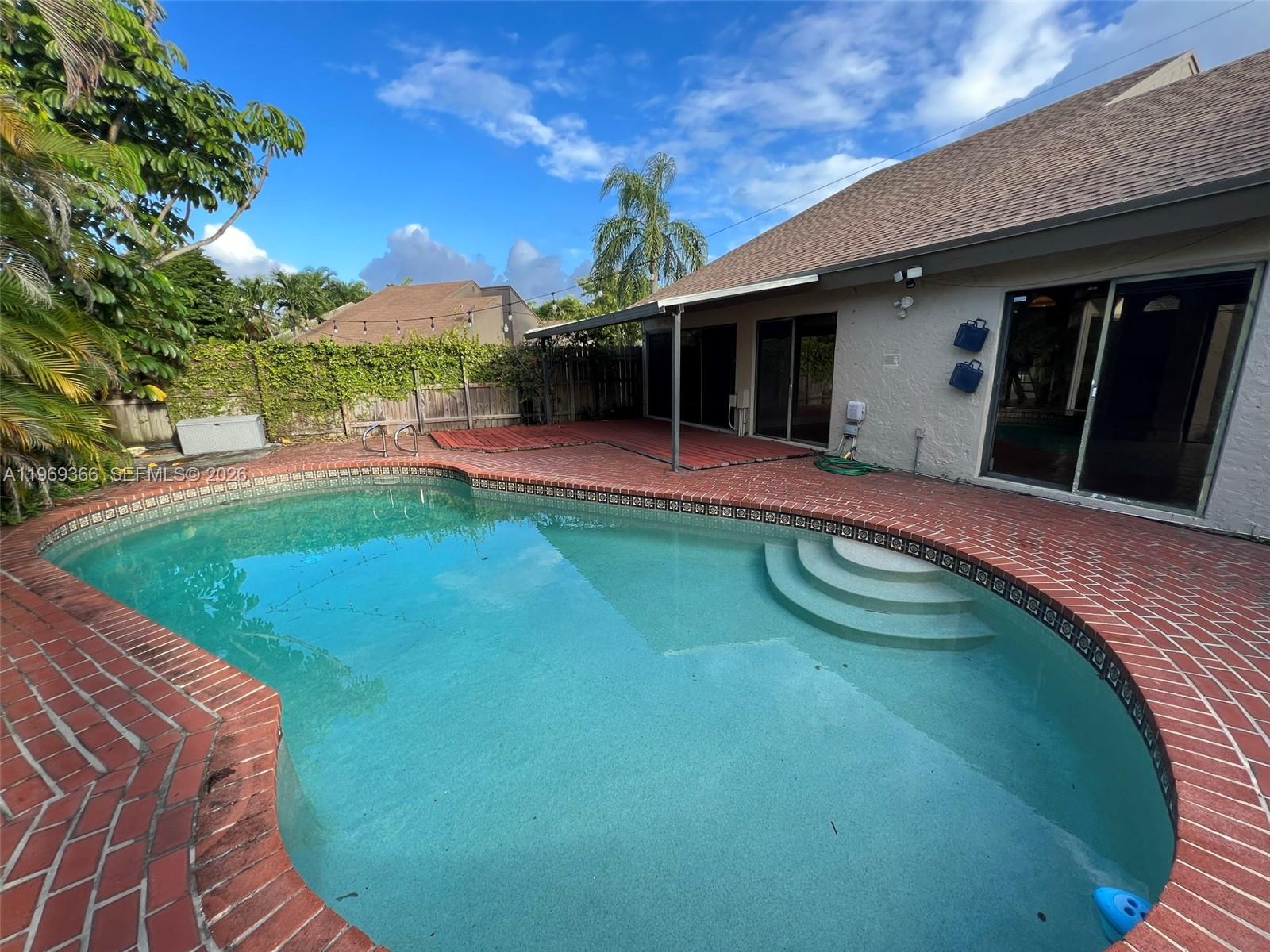 Walnut Park Sub - Residential Lease