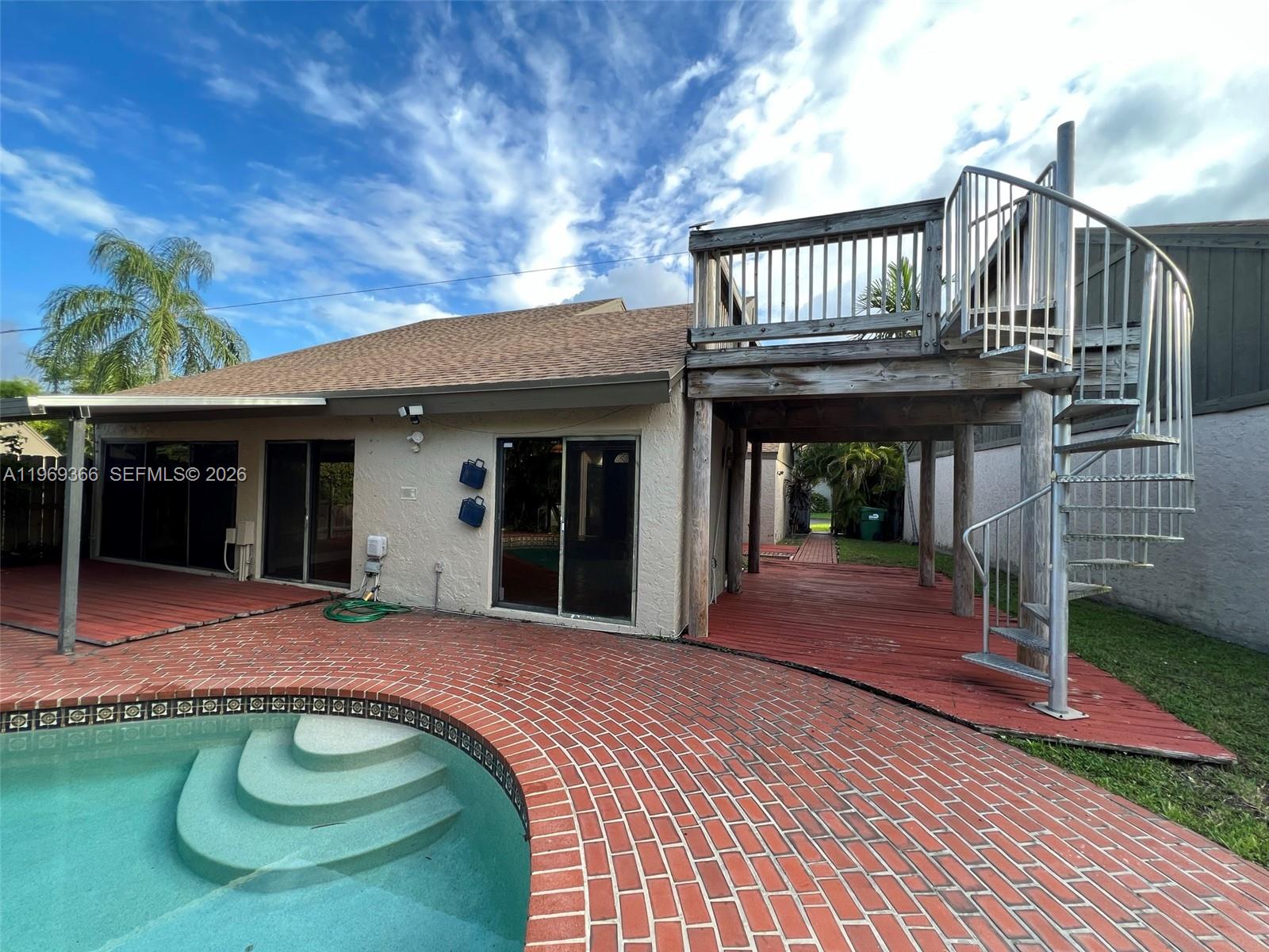 Walnut Park Sub - Residential Lease