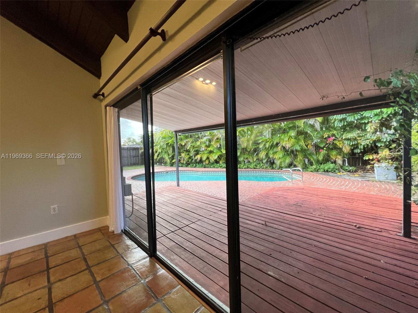 Walnut Park Sub - Residential Lease