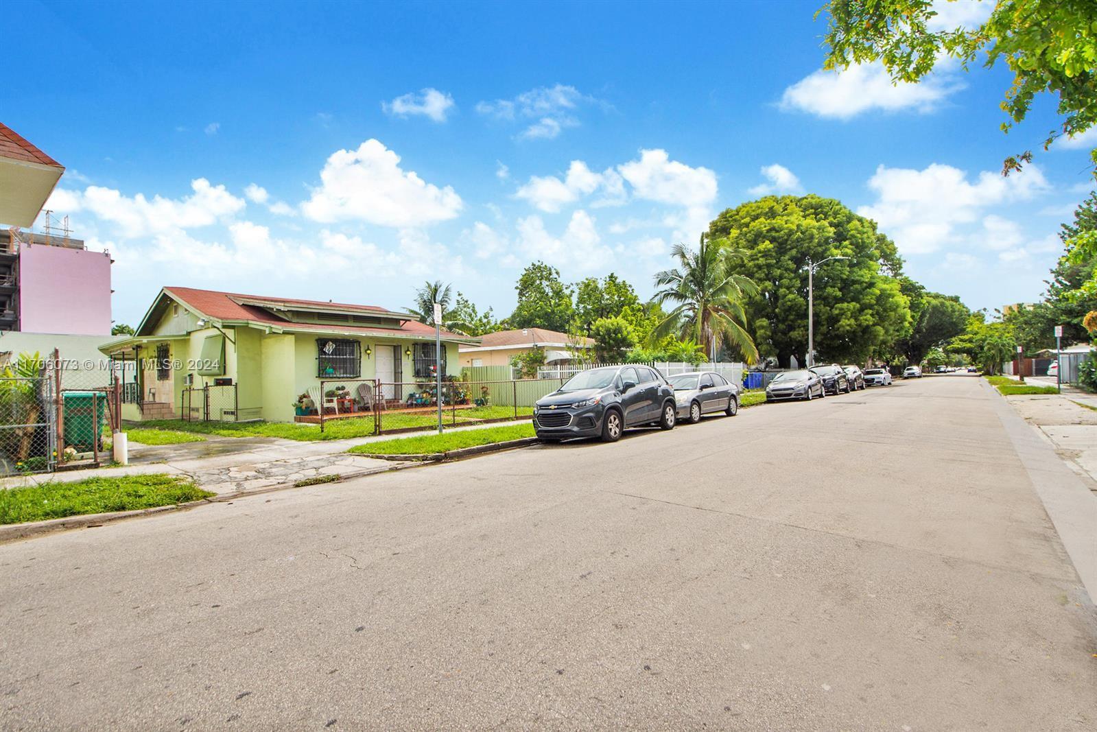 LAWRENCE ESTATE LAND CO S - Residential Income