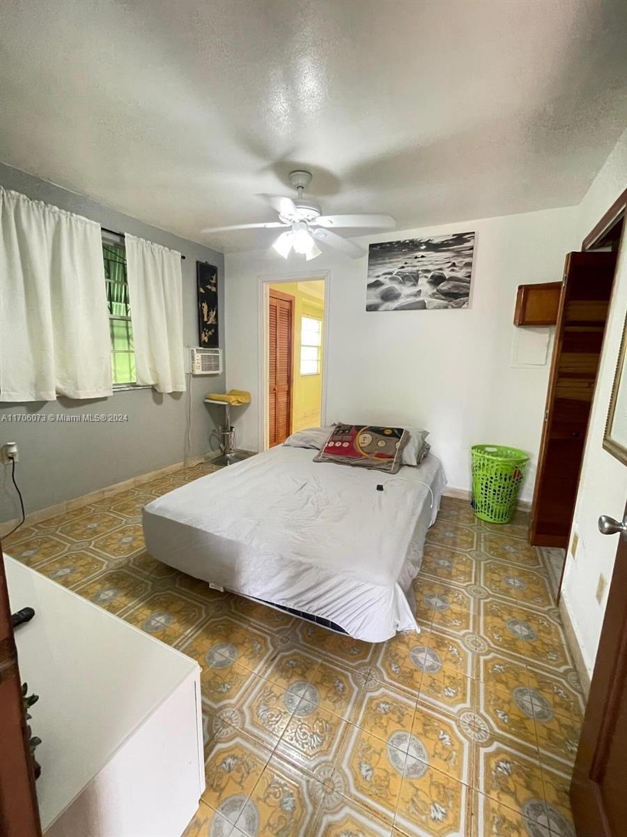 LAWRENCE ESTATE LAND CO S - Residential Income