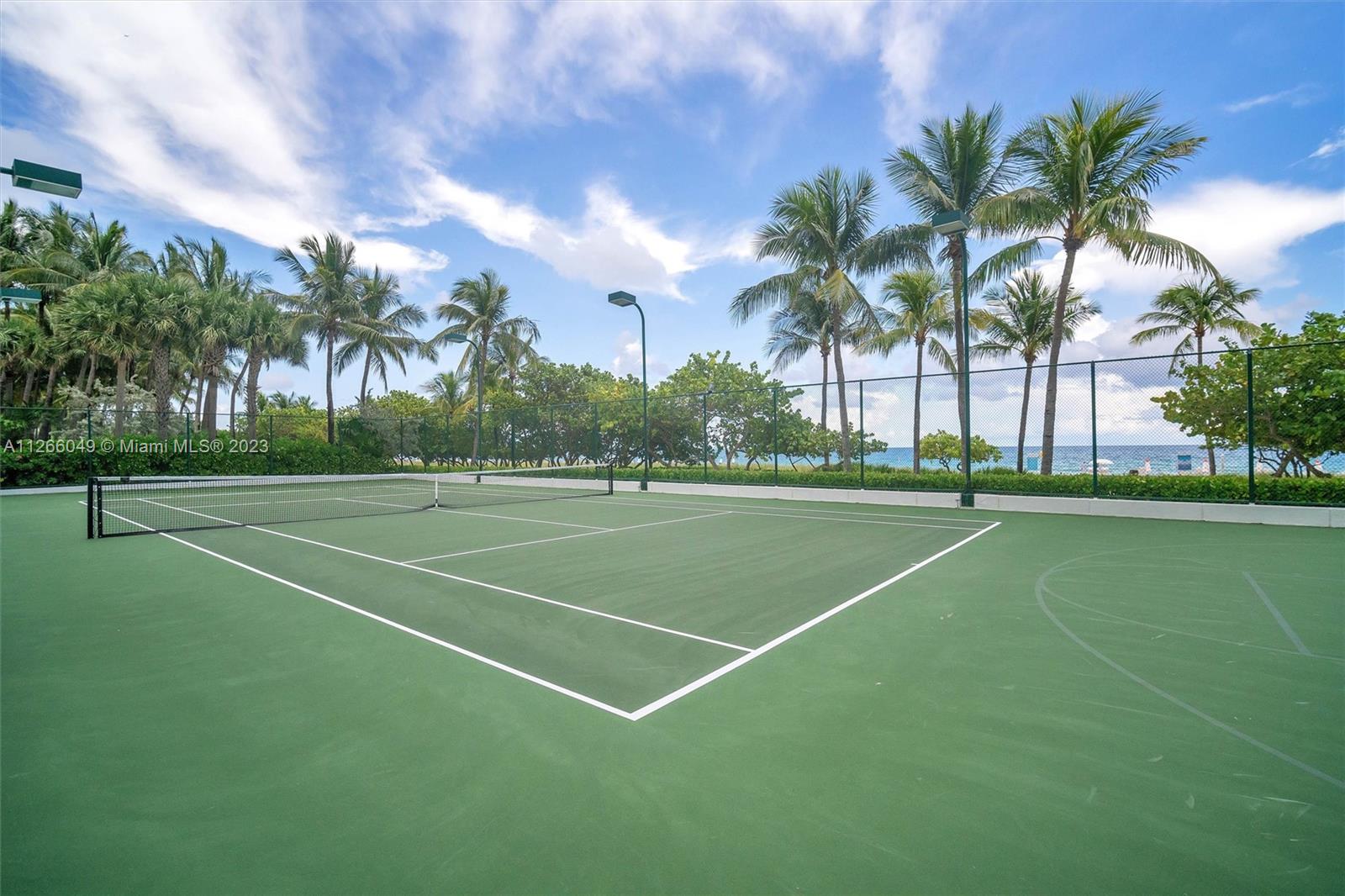 MAJESTIC TOWER - Residential