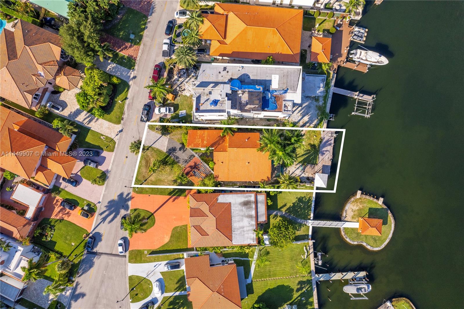 ATLANTIC ISLAND - Residential