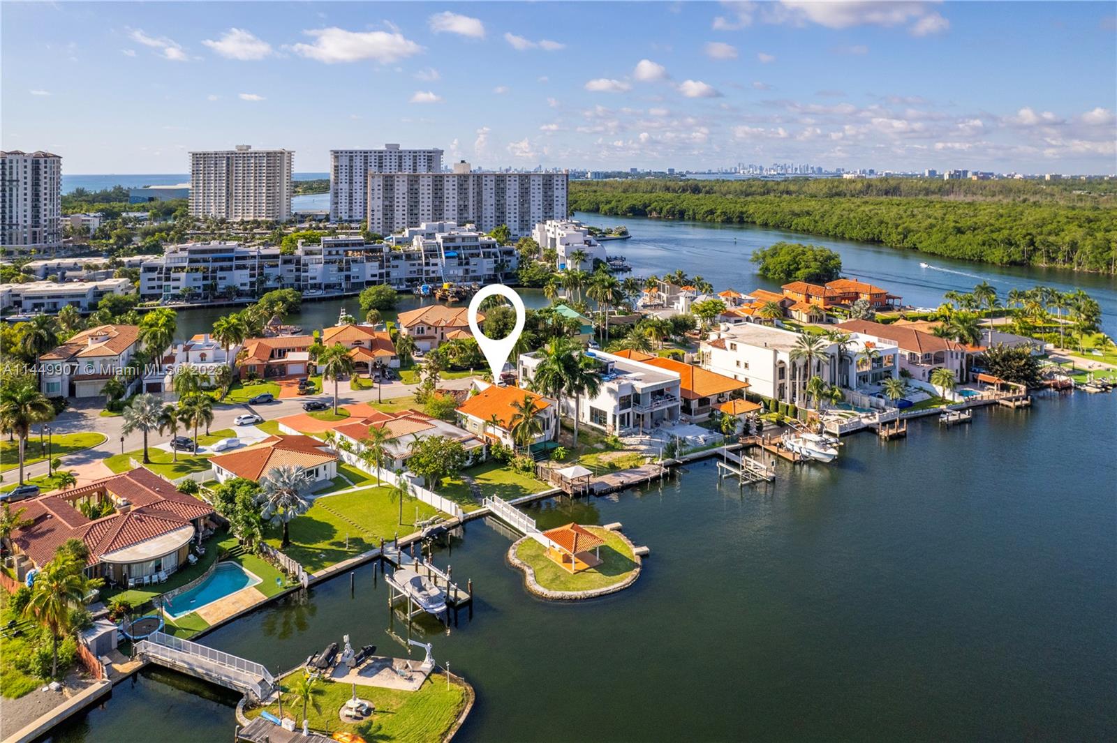 ATLANTIC ISLAND - Residential